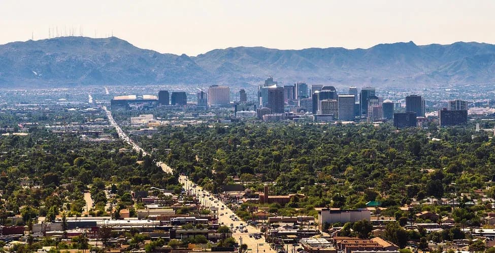 Hip Enhancement in Phoenix, AZ (2025 Guide)