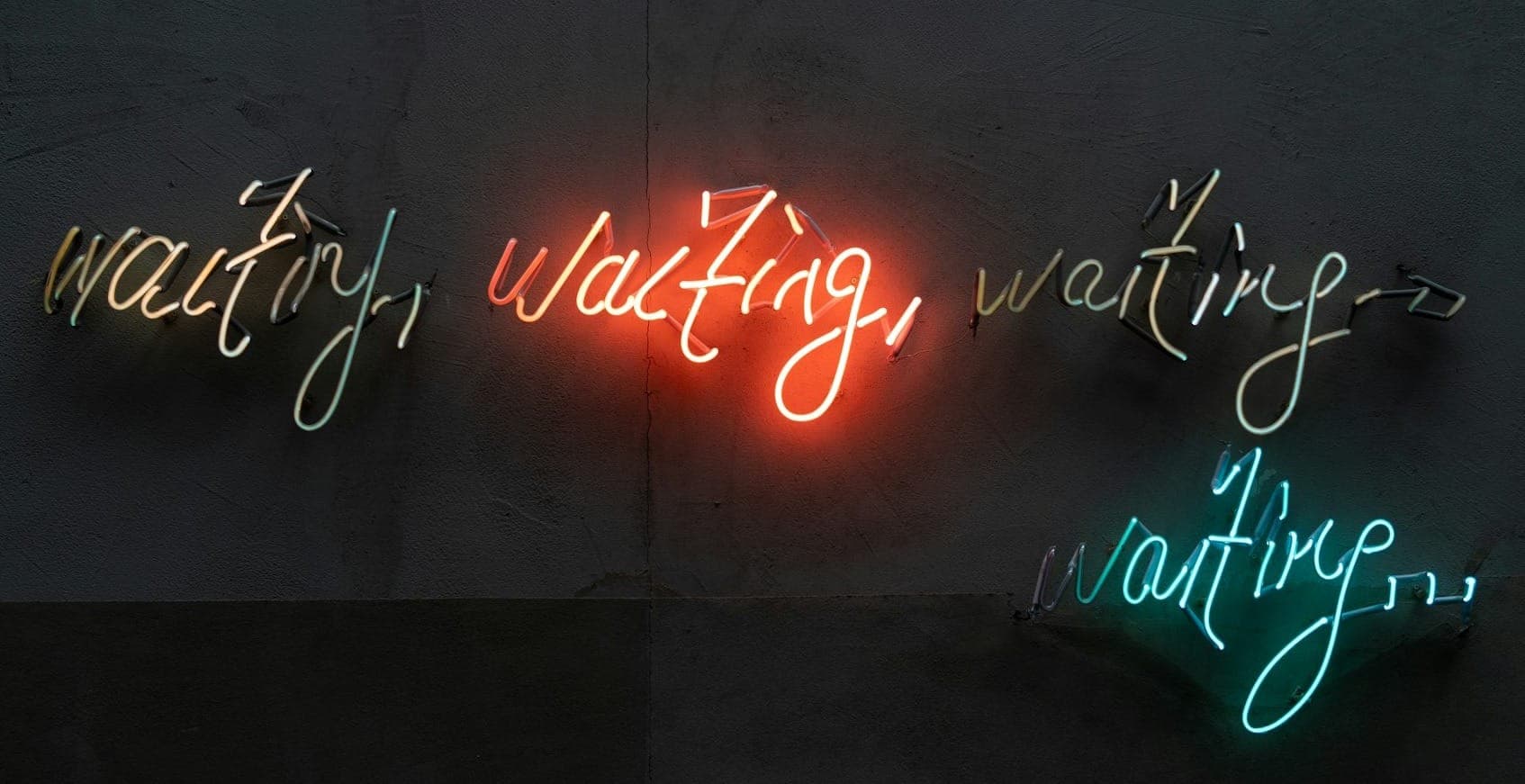 How Long Should I Wait Between Plastic Surgery Procedures? A Safety Guide (2025)