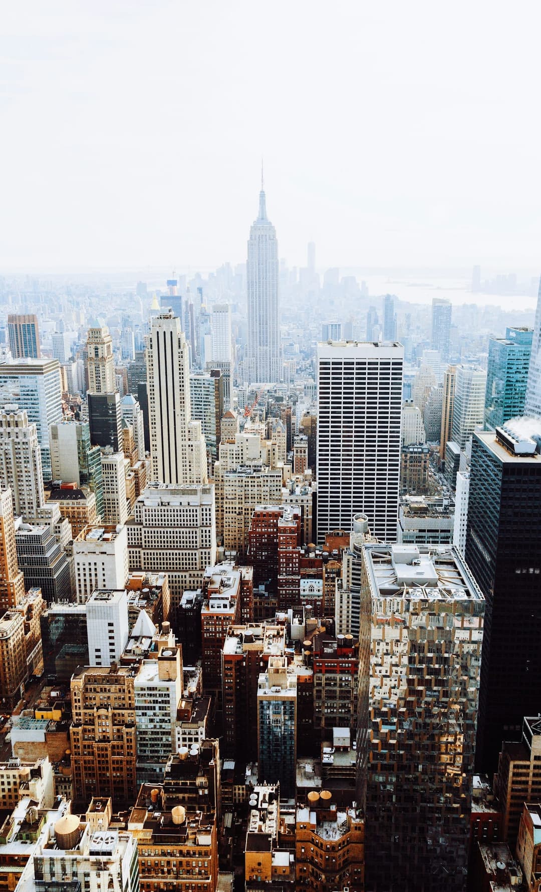 Best Breast Augmentation Surgeons in New York City (2025 Guide)