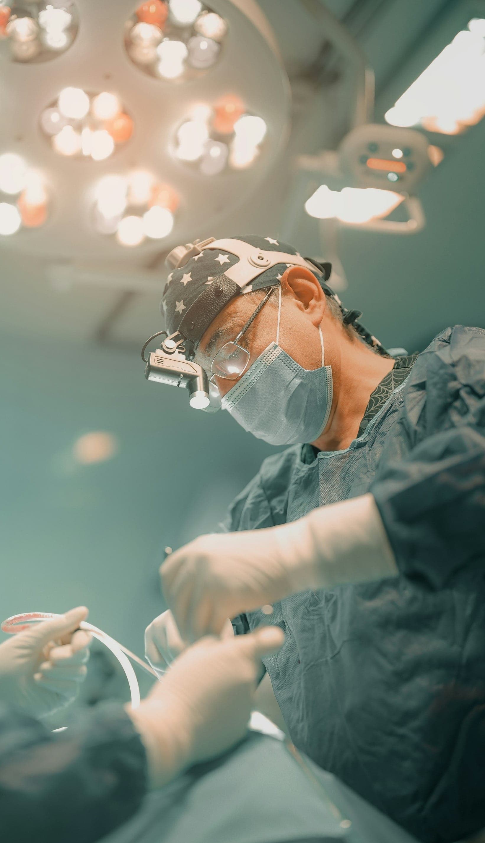 Rhinoplasty vs. Septoplasty - Understanding the Difference