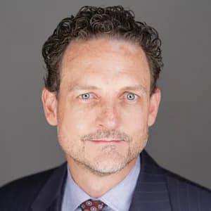 Dr. Fichard H. Fryer