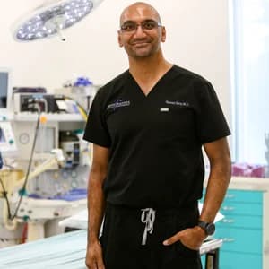 Dr. Naveen Setty