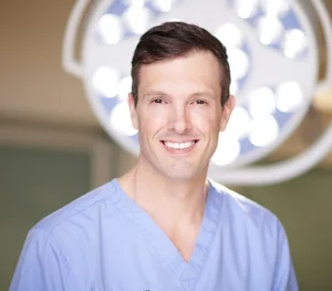 Dr. Kristopher Hamwi